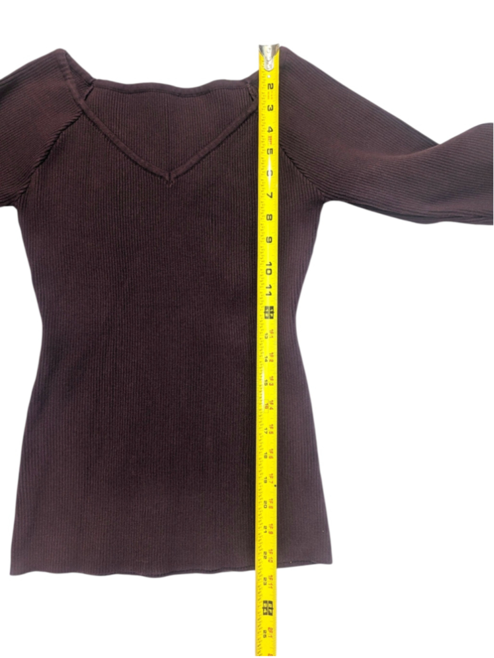 Commense Rib Knit V-Neck Sweater Medium - Picture 8 of 8